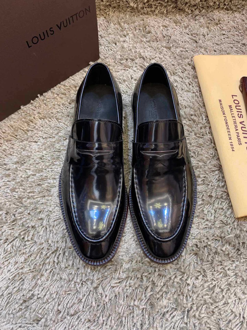 LV 2019 NEW Men Patent Leather Shoes