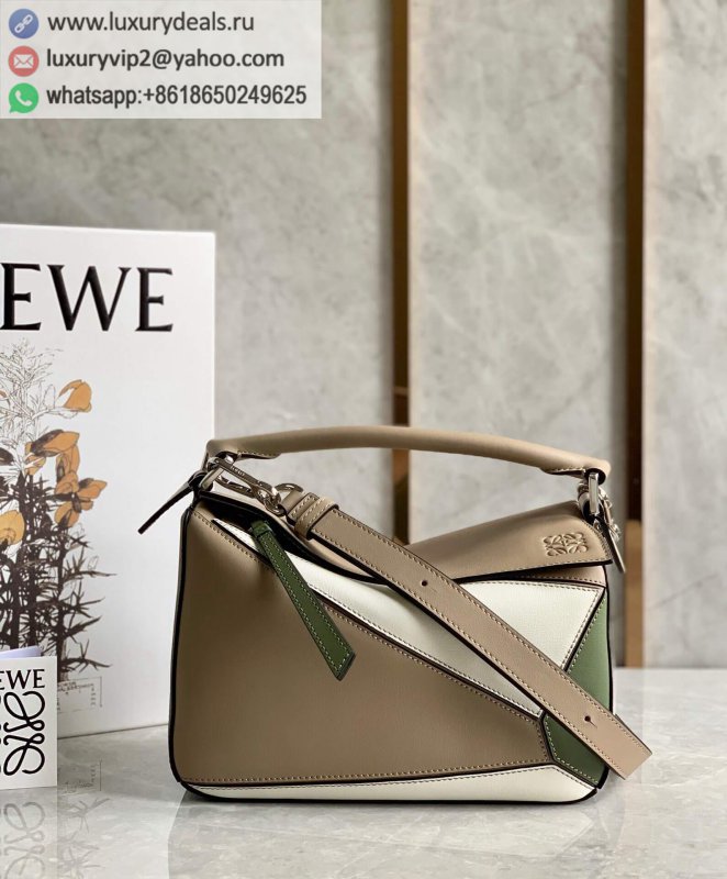 LOEWE Puzzle bag Small geometric bag 0189 gray, white and green color matching 24CM