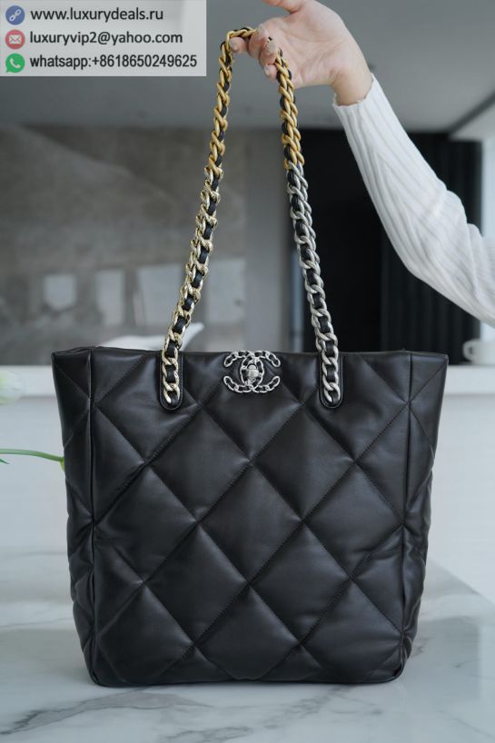 CHANEL 19 Shopping Bags AS3519