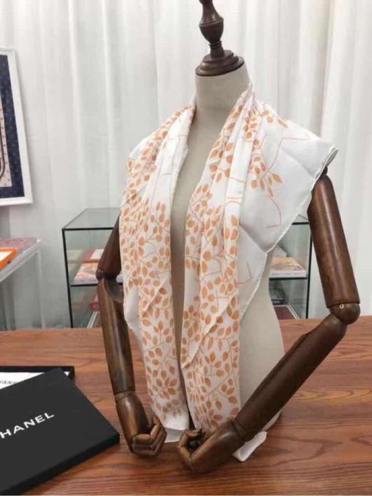 CC 2018ss 100% Silk Logo Women Scarves