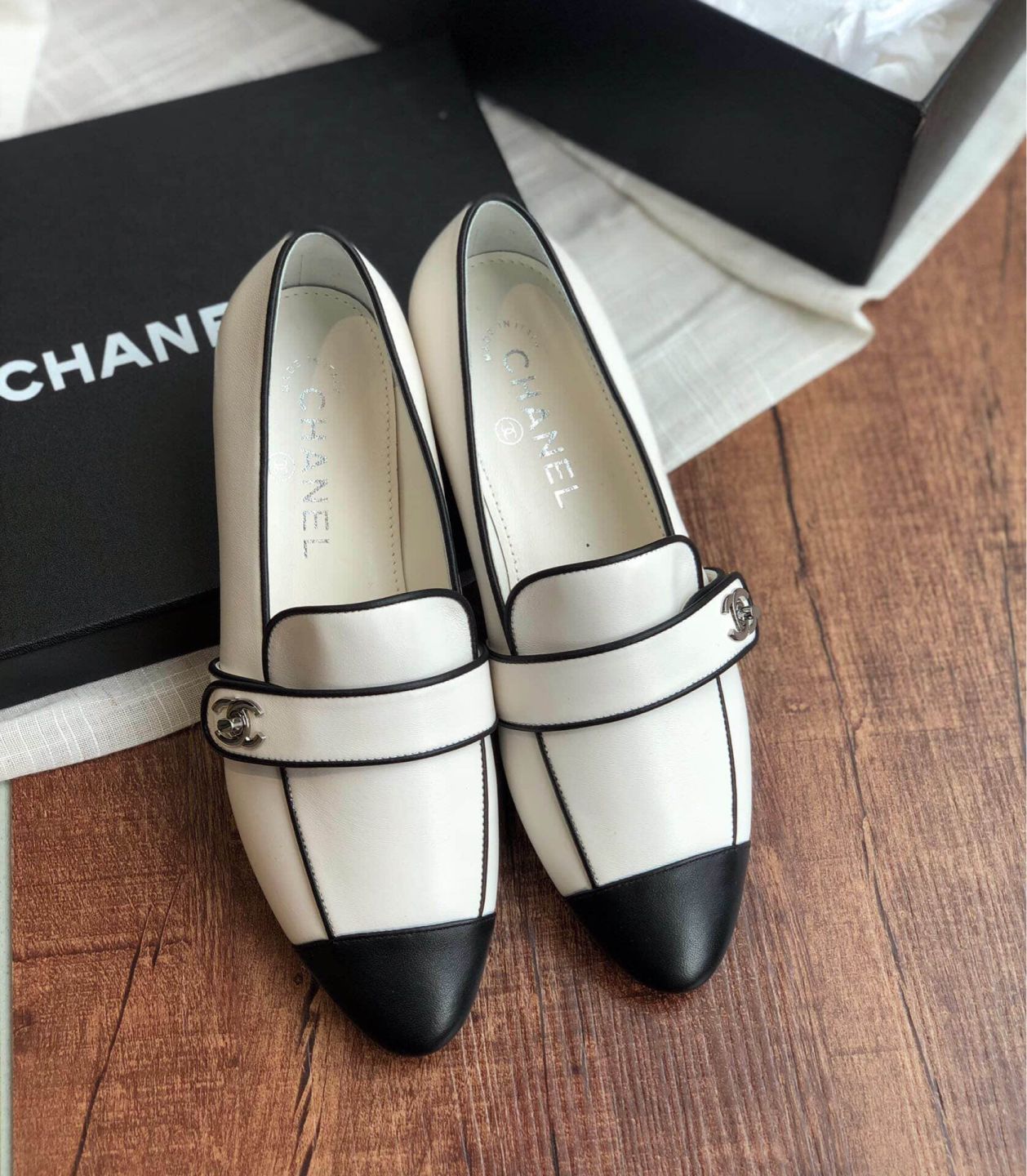 CC 2019Z Soft Leather Soft Leather Loafers Women Shoes