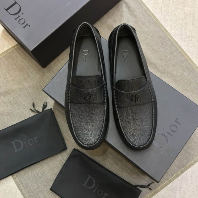 CD BLACK LEATHER BEE CAUSAL SHOES