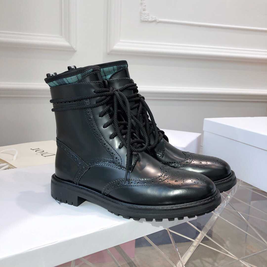 CD 2019 LEATHER CLASSIC MARTIN BOOTS