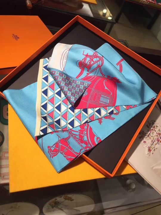 Hermes Maxi Twilly Women Scarves