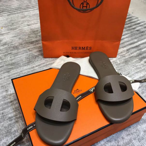 Hermes Leather Women swift Slippers