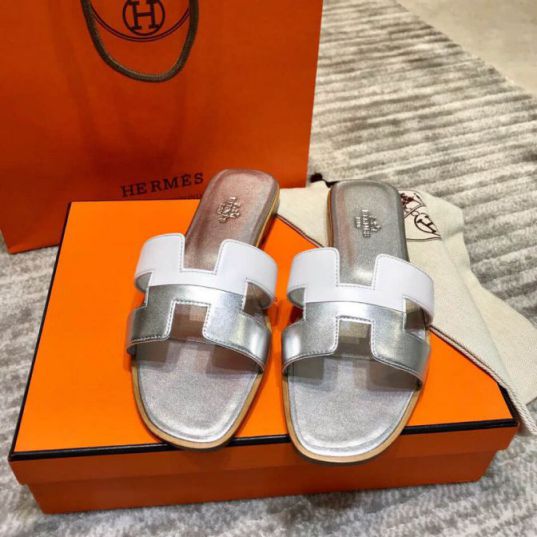Hermes Leather swift Classic H Women Slippers