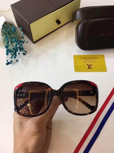 LV Women Sunglasses