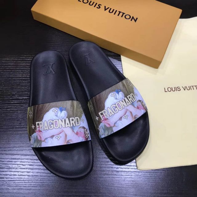 LV WATERFRONT Men Sandals