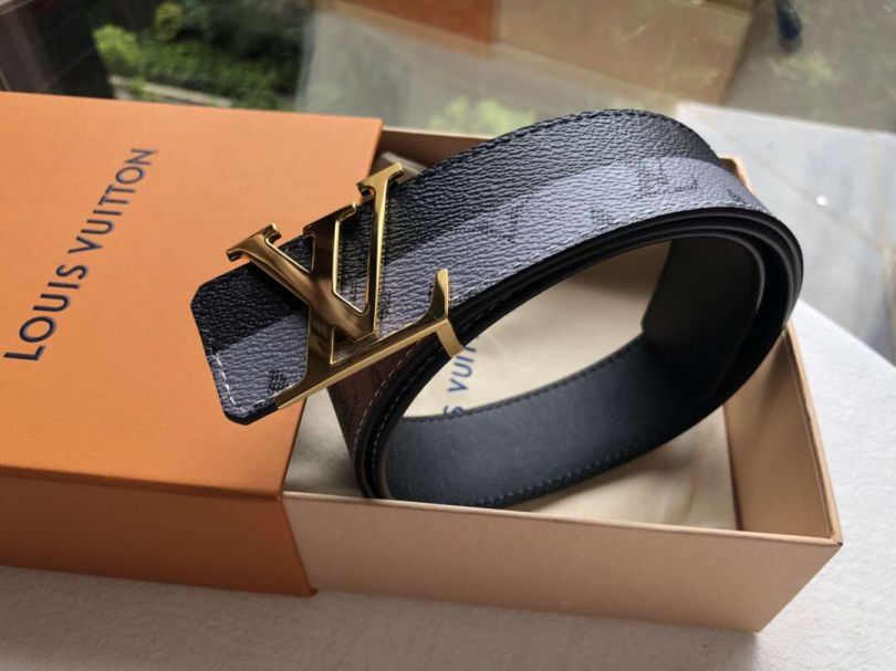 LV Limited EditionLV Initiales 40MM Men Belts