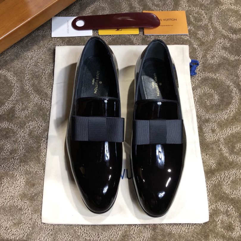 2018 LV Classic Black Leather Dress Shoes 1A3354 Black Men Sandals