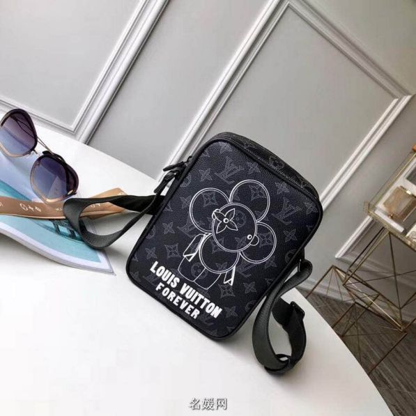 LV 2018 Vivienne Sunflower Crossbody Camera Bag M43677 Shoulder Bags
