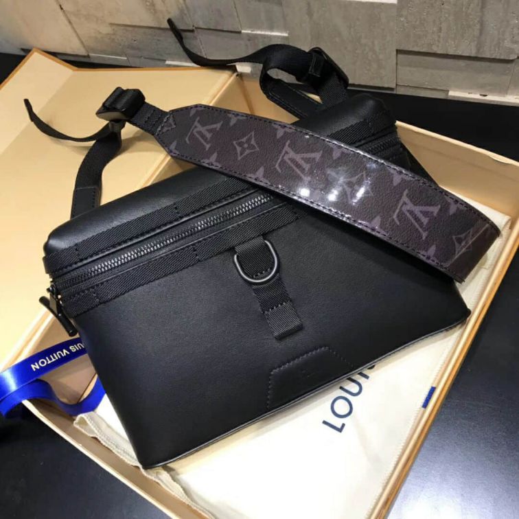 LV 2018 Messenger Messenger Leather M52176 Shoulder Bags