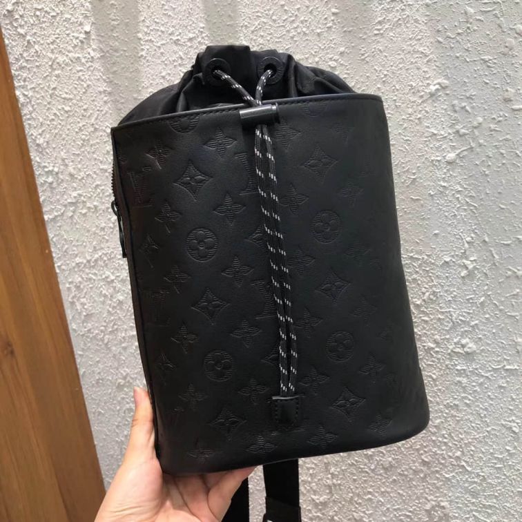 LV M44633 Black Leather Chalk Shoulder Bags