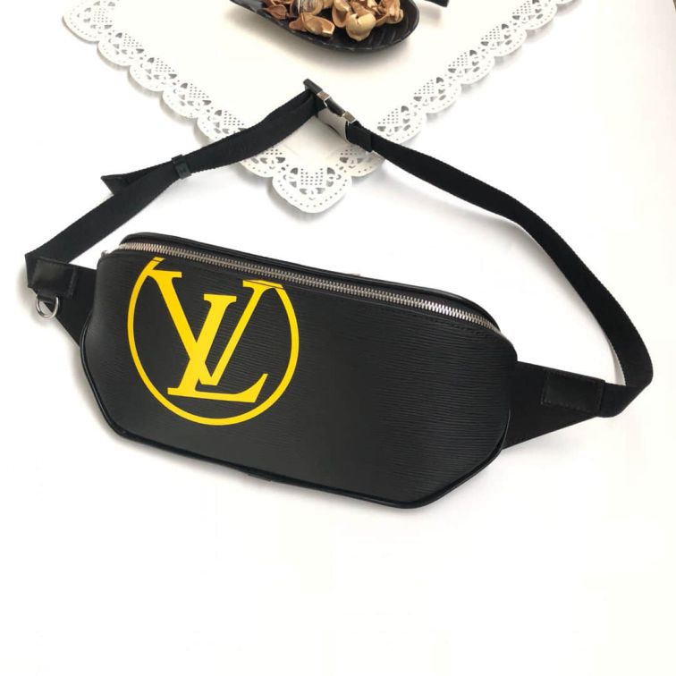 LV M55131 2019 LV Epi BUMBAG Waist Bags