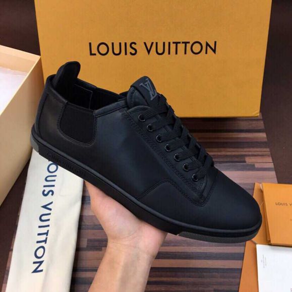LV Men Casual Leather Shoes