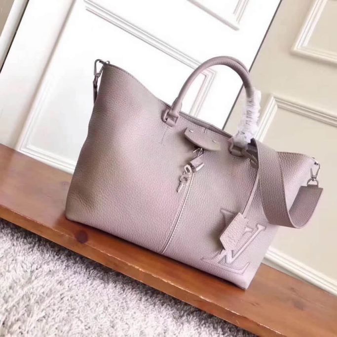 LV Tote Bags TaurillonPernelle M54779
