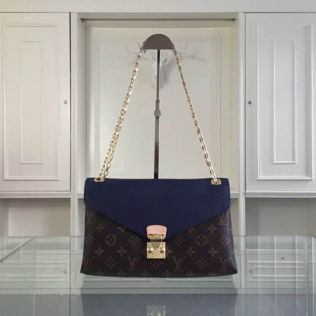 LV Shoulder Bags 41246 On Chain