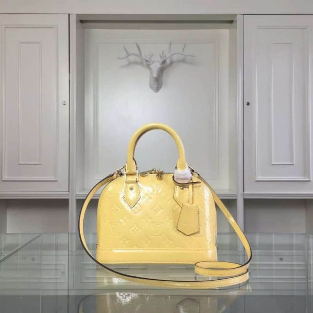 LV Shoulder Bags 91585 Patent Leather