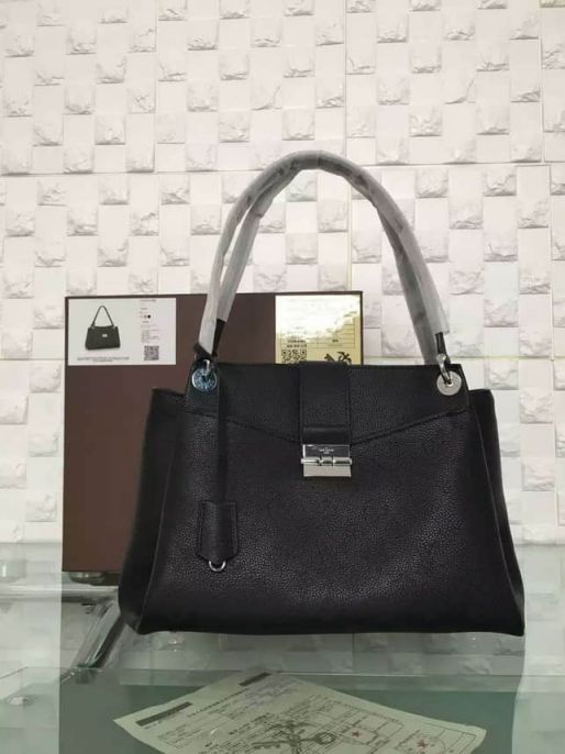 LV M41788 Sevres Hand Tote Bag