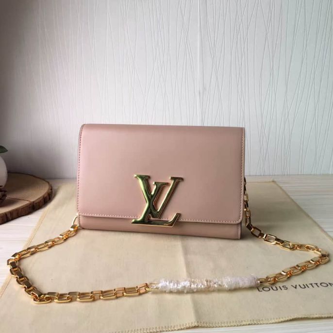 LV Shoulder Bags 94335 On Chain