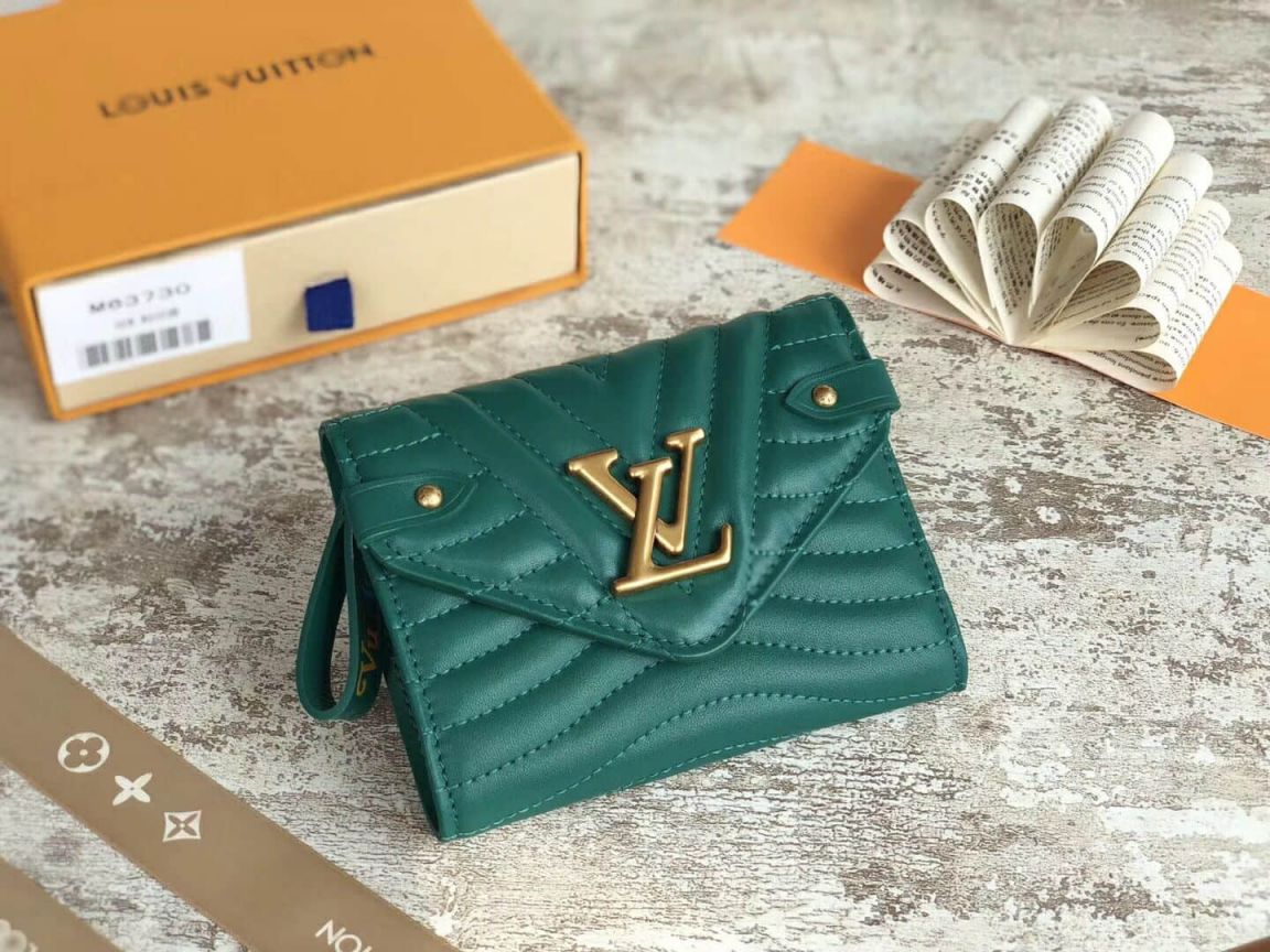 LV Wallets 18 new wave