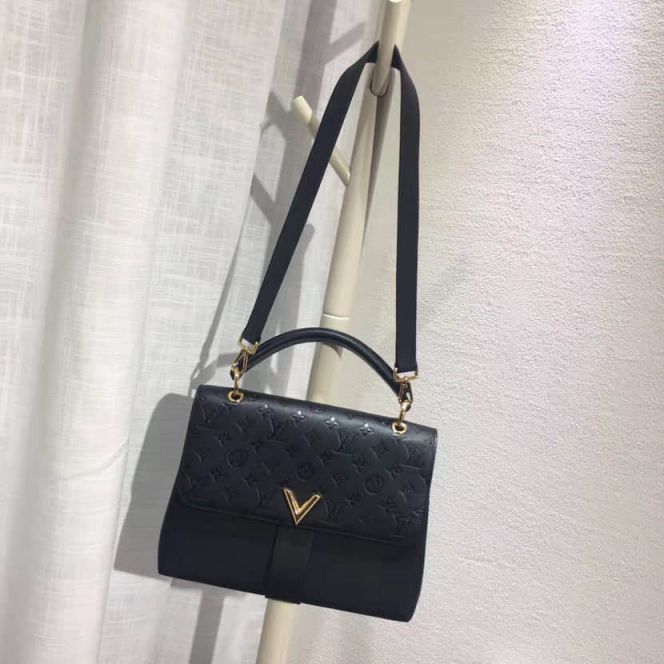LV Tote Bags VERY ONE HANDLE M51989