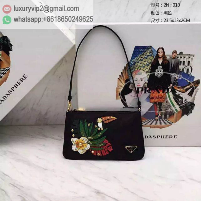 PRADA 2016 Limited Edition 2NH010 Women Tote Bags