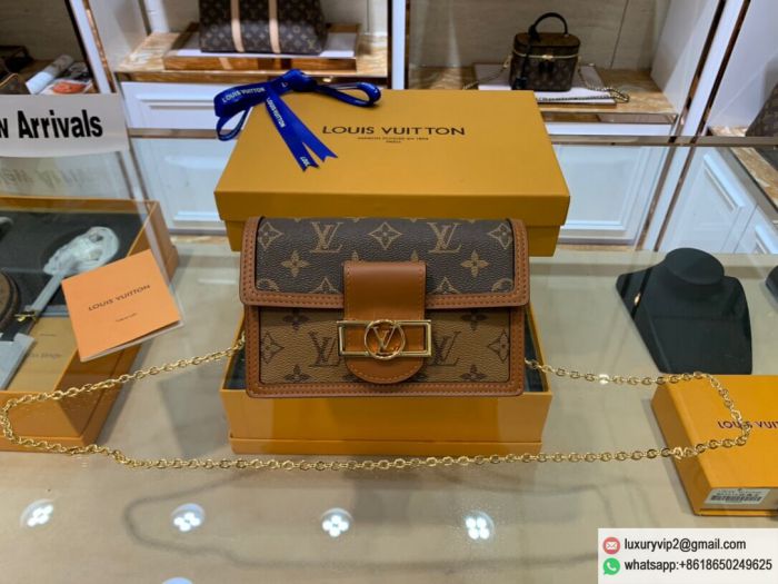 LV M68746 DAUPHINE chain Shoulder Bags