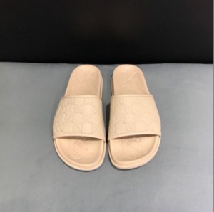 Gucci imported cowhide embossed embroidery men's slippers