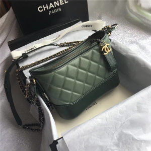 Chanel 91810 ladies messenger bag