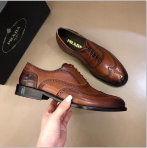 Brown PRADA Calfskin Classic Carved Men's Business Shoes