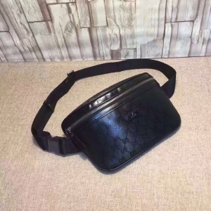 Gucci classic waterproof material fashion belt bag