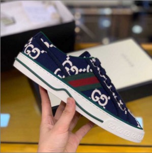 Gucci mini canvas Unisex sneakers