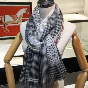 Ferragamo silk scarf Ferragamo silver stitching flower 100% top pure cashmere scarf