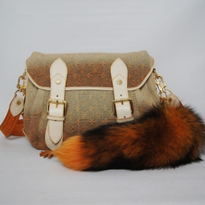 M97361 LV latest gradient fox tail fashion Handbag