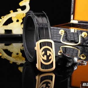Gucci automatic buckle leather belt with crocodile pattern imported from Italy