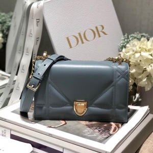 Dior chain small bag