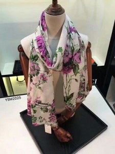 Gucci's latest overseas special channel purchase 100% cashmere scarf imported from Australia