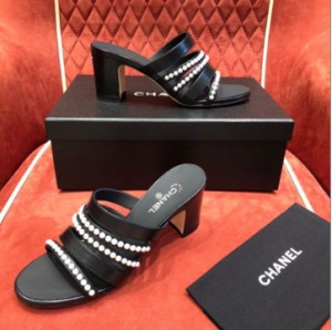 Chanel 100% pearl material Italian A grade outsole ladies sandals